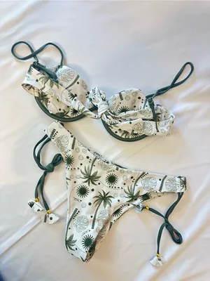 Tropical Leaf Print Bikini Set in Ivory & Green thumbnail 2