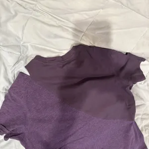 Lululemon Short Sleeve Shirt Purple Size 4 Size S/M thumbnail 11