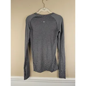 Lululemon Womens Black White Striped Long Sleeve Swiftly Tech Tee Tshirt Top 6 thumbnail 2