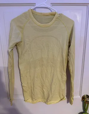 Lululemon Swiftly Tech Long Sleeve thumbnail 1