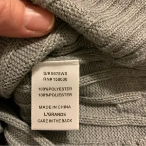 Love Tree Cable Knit V-Neck Sleeveless Sweater Vest Gray Large thumbnail 7