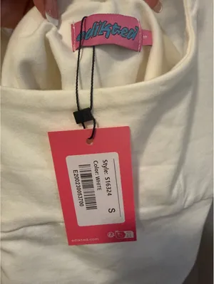 edilkited White Crop Tank Top with Back Bow Tie, Size Small thumbnail 4