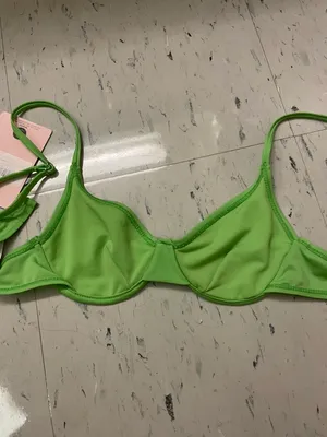 Pretty Little Thing Bikini Top thumbnail 3