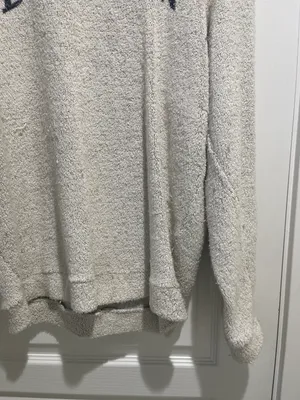 Boston sweatshirt Size M thumbnail 3