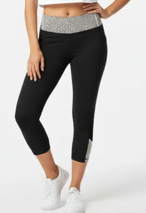 Lululemon Black Animal Print Mid Rise Capri Legging Pants 12 thumbnail 1