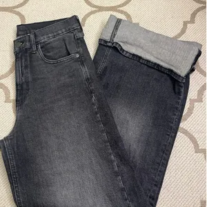 GAP High Rise Stride Fast Stride Black Cuffed Jeans Women’s Size 6 Short thumbnail 2