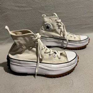 Converse Run Star Hike Platform Unisex High Top Sneakers light beige M 6.5 W 8 thumbnail 2