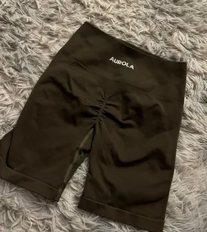 Aurola Biker Shorts thumbnail 2