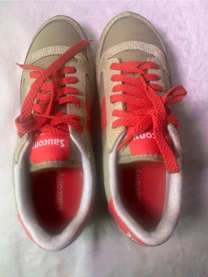 Saucony Women's Olive and Pink Low-Top Sneakers thumbnail 9