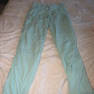 Lululemon Studio Joggers Dance thumbnail 3