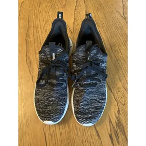 adidas Cloudfoam Pure Women’s Knit Low Top Lace-Up Sneakers Core Black/White thumbnail 2