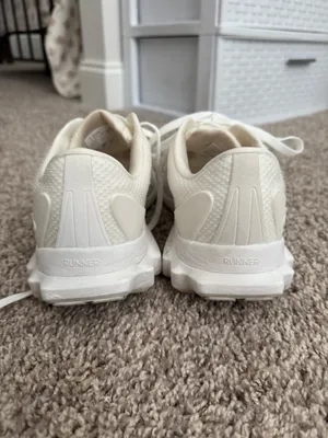 Alo Yoga Runner Sneakers White thumbnail 5