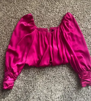 DO+BE Fuchsia Satin Top thumbnail 1