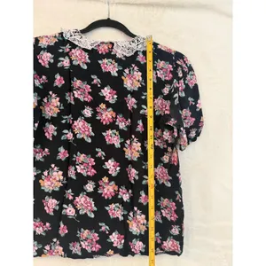 Bryn Connelly Vintage‎ Floral Lace Collar Blouse Black Pink Short Sleeve Small thumbnail 4