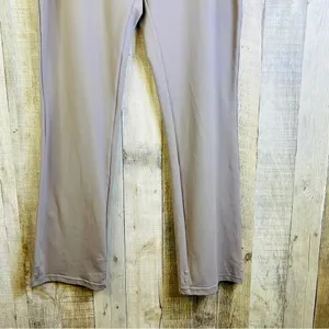 Yoga Fitness Size Medium Rosewood Pull On Pants with Front & Back Pockets thumbnail 6