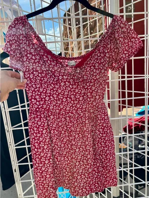Hollister Red Floral Short-Sleeve Square Neck Dress thumbnail 1
