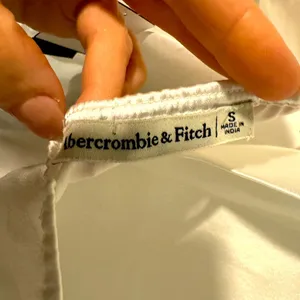 NWT Abercrombie & Fitch Satin & Mesh Long Sleeve Bodysuit Ivory Small thumbnail 6