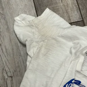 Pressbox UF Gators Blue and White V-neck Tshirt Size Medium thumbnail 8