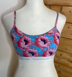 Calvin Klein One T-shirt bra. *Size XSmall see measurements. thumbnail 1