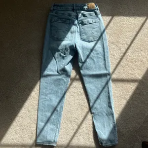 American Eagle Light Wash Straight Jeans thumbnail 2