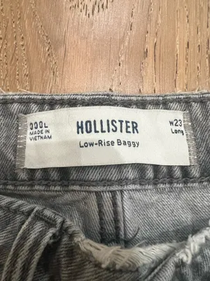 Hollister Low-Rise Jeans thumbnail 2