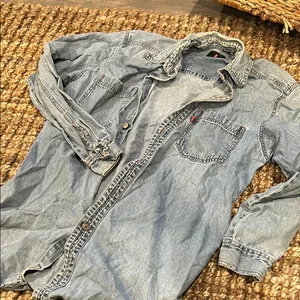 Levis Red Tab Jeans Demim Button Down Lightweight Jacket Size Small thumbnail 1