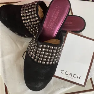 COACH STUDDED PATCH CLOGS FOR WOMEN thumbnail 6