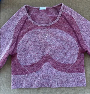 Gymshark Long Sleeve Crop Top thumbnail 1
