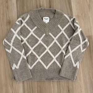 Abercrombie Sweater Knit thumbnail 1