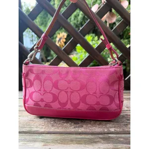 Coach Hot Pink Signature C Jacquard‎ Small Demi Baguette Shoulder Bag 6094 thumbnail 3