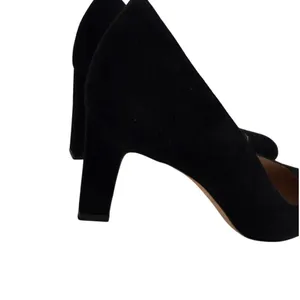 Stuart Weitzman Black 3" Suede Heels Sz. 8 thumbnail 4