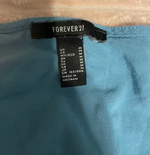 Dress thumbnail 3