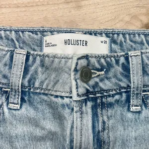 Light wash Hollister denim skirt with built in shorts thumbnail 2