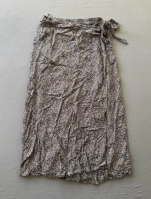 Kirious Los Angeles Cheetah Print Wrap Skirt thumbnail 1