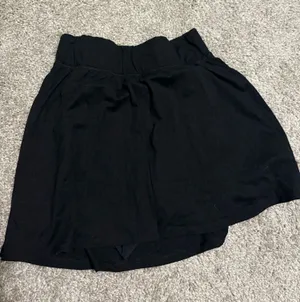Black Gap Athletic Skirt thumbnail 1