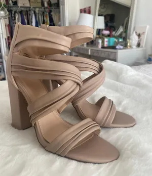 Nude Heels Tan Size 7 thumbnail 1