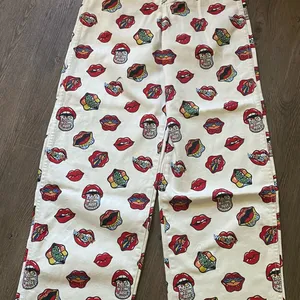 Wrangler Barrel 652 high rise read my lips Rolling Stones jeans. Size 30x31 thumbnail 5