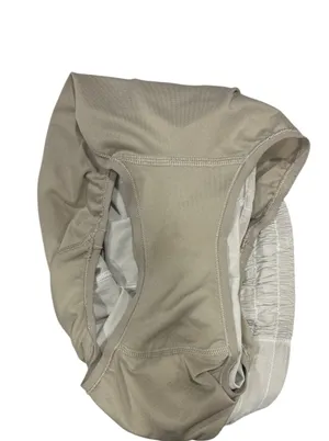 Lululemon Hotty Hot Short in color Stone (discontinued) size 6 thumbnail 6