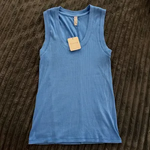 Free People U-Neck Blue Ribbed Tank Top thumbnail 3