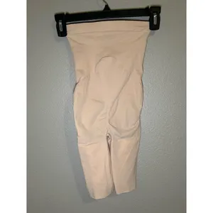 SPANX Seamless Power Nude High Waisted Mid Thigh Shapewear Shorts Women’s Size M thumbnail 5