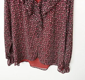 [LOFT] Red Black Floral Print Ruffle Neck Long Sleeve V-Neck Blouse Size Large L thumbnail 8