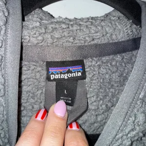Patagonia Los Gatos Hooded Fleece Pullover Womens Large Gray Excellent‎ 1/4 Zip thumbnail 2