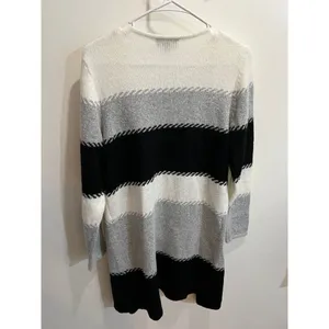Fortune Ivy NEW Women Small Black White Color Block Long Sleeve Duster Cardigan thumbnail 4