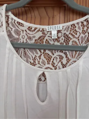 White Lace Sleeve Scoop Neck Top Size M thumbnail 4
