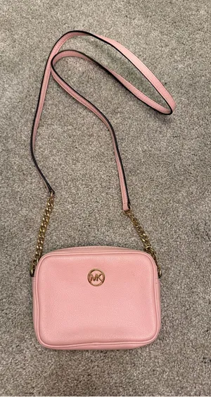 Michael Kors Blush Pink Pebbled Leather Crossbody with Gold Chain thumbnail 1