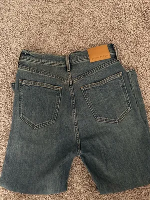 Denim Forum Arlo Aritzia High-Rise Straight thumbnail 4