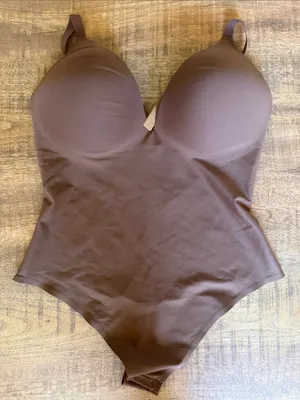 SKIMS NWT body super Push Up Thong Bodysuit - Jasper 3X (G1) thumbnail 1