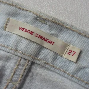 NWT Levi's Wedgie Straight in Thin Ice Destroyed Rigid Denim Crop Jeans 27 $128 thumbnail 6