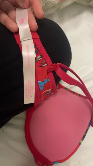 Victoria's Secret PINK push up bra thumbnail 4