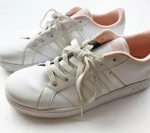 Adidas Size‎ 5 Neo Baseline White Rose Gold Three Stripe Sneaker thumbnail 1